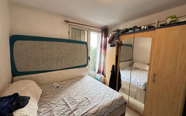 Appartement à vendre    2 pièces •  Le Blanc-Mesnil