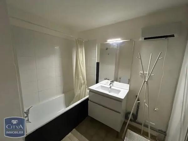 Appartement à louer 1 pièce 31.71m² Montpellier (34000)