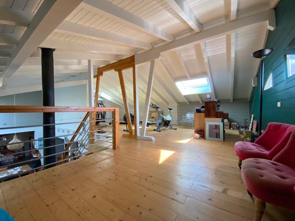 Maison 5 pièce(s) 3 chambre(s) 160 m²
