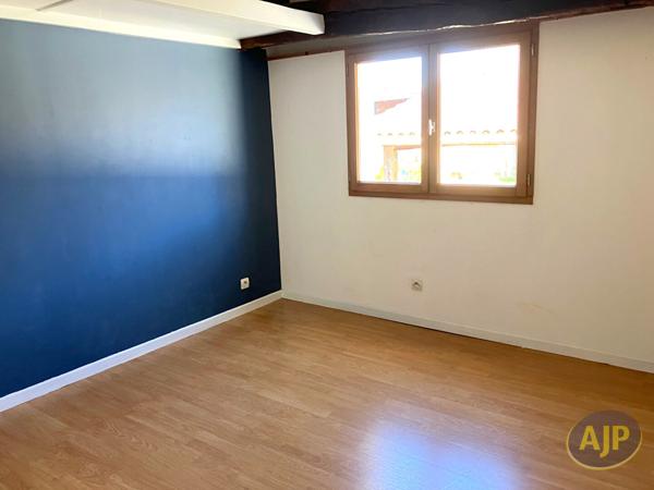 Location maison Savignac De L Isle : 1 155 € - AJP Immobilier Libourne
