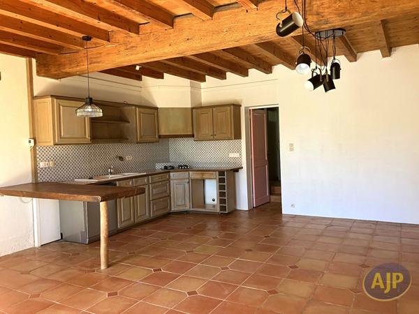 Location maison Savignac De L Isle : 1 155 € - AJP Immobilier Libourne
