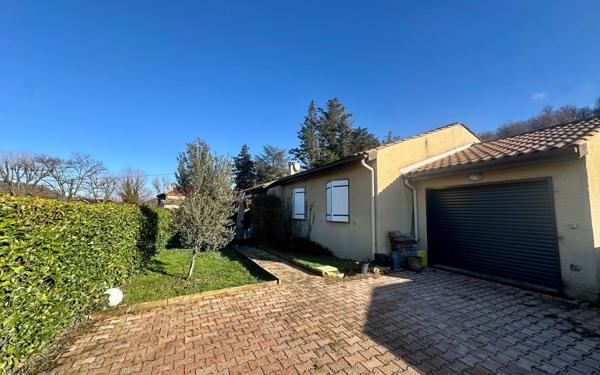 Maison à vendre    4 pièces •  Saint-Donat-sur-l'Herbasse