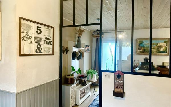 Maison à vendre    4 pièces •  Saint-Donat-sur-l'Herbasse