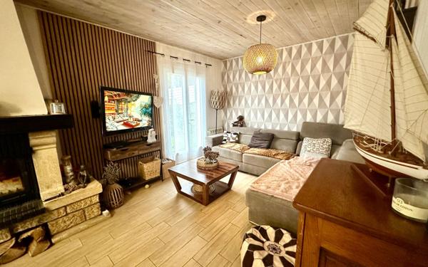 Maison à vendre    4 pièces •  Saint-Donat-sur-l'Herbasse