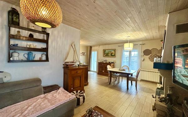 Maison à vendre    4 pièces •  Saint-Donat-sur-l'Herbasse