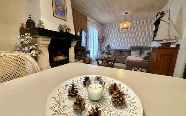 Maison à vendre    4 pièces •  Saint-Donat-sur-l'Herbasse