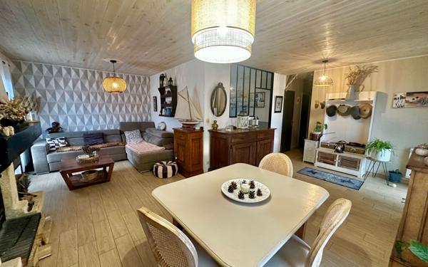 Maison à vendre    4 pièces •  Saint-Donat-sur-l'Herbasse