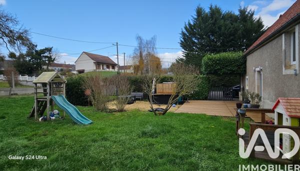 Maison à vendre 5 pièces 167 m² Saint-Amand-Montrond