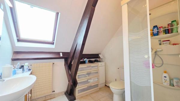 MAISON DE 162M² 7 PIECES 6 CHAMBRES SOUS-SOL GARAGE JARDIN