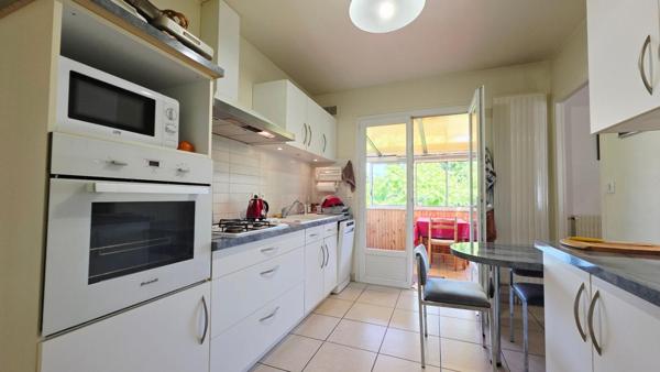 MAISON DE 162M² 7 PIECES 6 CHAMBRES SOUS-SOL GARAGE JARDIN