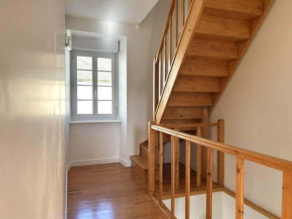 Plouescat (29430) Maison rénovée, plein centre !