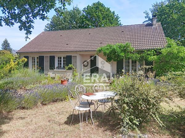 Maison idividuelle 169 M2,et sa grande piscine,terrain 1175 M2