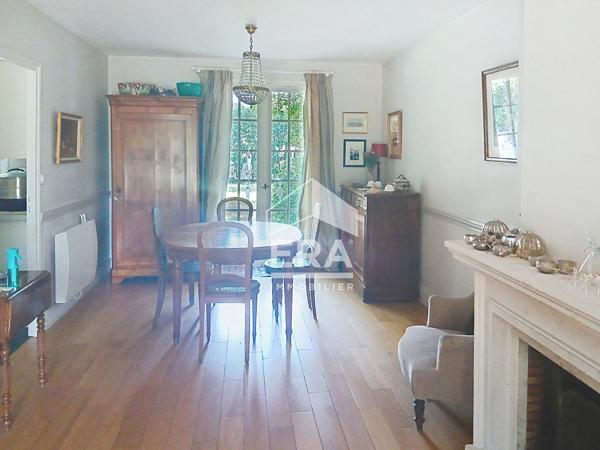 Maison idividuelle 169 M2,et sa grande piscine,terrain 1175 M2