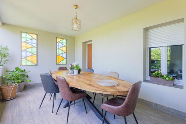 Aulnay SUD Maison de 230m2 + 2 studios avec jardin