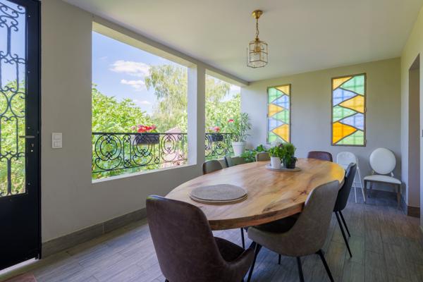 Aulnay SUD Maison de 230m2 + 2 studios avec jardin