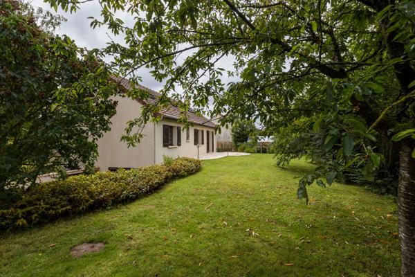 MAISON 6 PIECES .- 104 m² - SERAZEREUX 28 Nogent-le-Roi (28210)