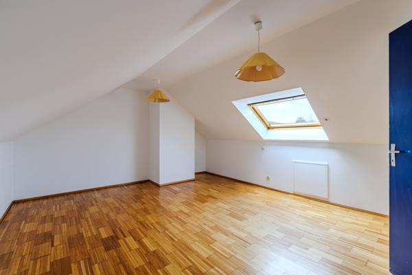 MAISON 6 PIECES .- 104 m² - SERAZEREUX 28 Nogent-le-Roi (28210)