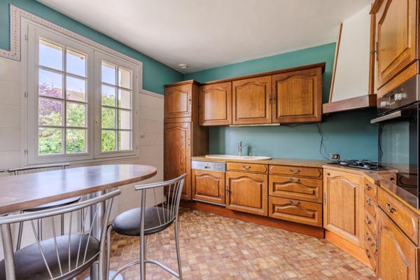 MAISON 6 PIECES .- 104 m² - SERAZEREUX 28 Nogent-le-Roi (28210)