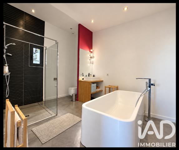 Maison à vendre 7 pièces 250 m² Lavernose-Lacasse