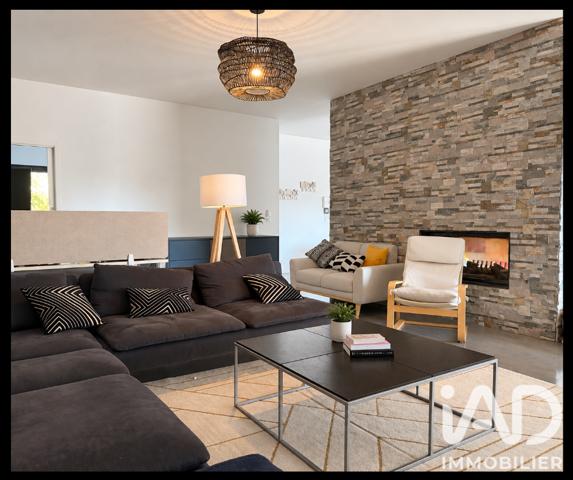 Maison à vendre 7 pièces 250 m² Lavernose-Lacasse
