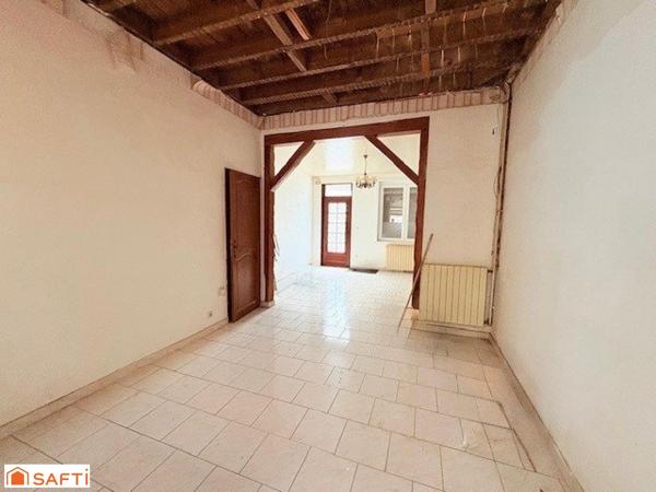 À vendre – Maison semi individuelle à Trith-Saint-Léger avec Garage Parcelle de 698 m²