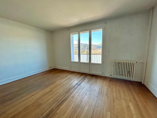 Immeuble à vendre à Saint-Vallier (26240)