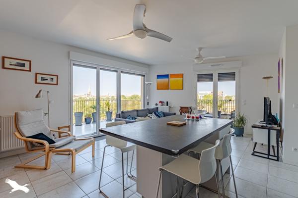 Appartement 437 500 € Bordeaux 4 p 91 m² DPE A