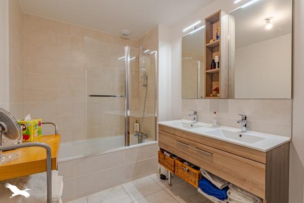 Appartement 437 500 € Bordeaux 4 p 91 m² DPE A