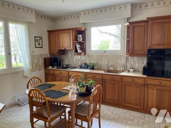 Maison spacieuse sur sous sol 