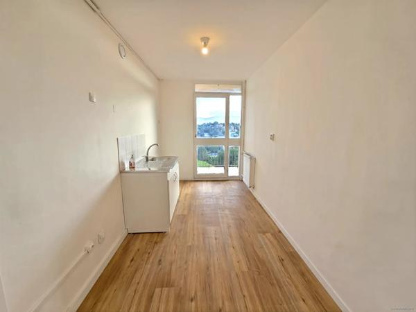 Appartement T5 avec balcon