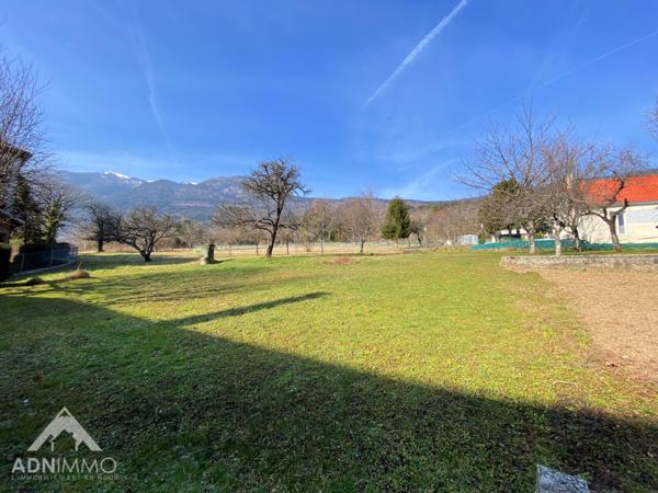 Farges (01550) MAISON 5 PIÈCES 160 M2 + GRANGE À RÉHABILITER