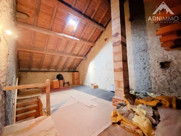 Farges (01550) MAISON 5 PIÈCES 160 M2 + GRANGE À RÉHABILITER