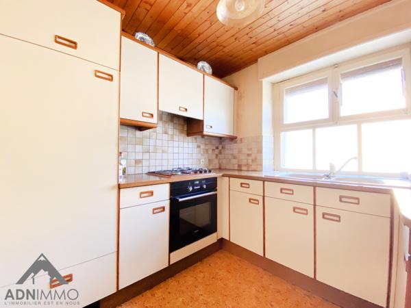 Farges (01550) MAISON 5 PIÈCES 160 M2 + GRANGE À RÉHABILITER