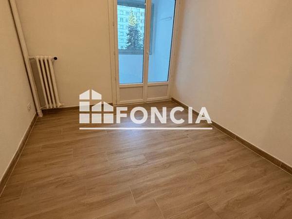 Location Appartement 2 pièces 43.97 m² - Toulon 83000