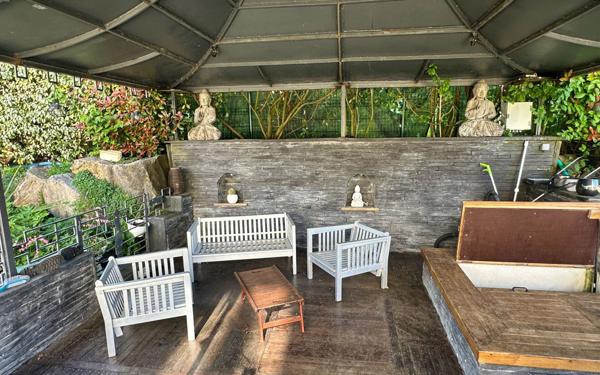 Maison à vendre    9 pièces •  Magny-le-Hongre