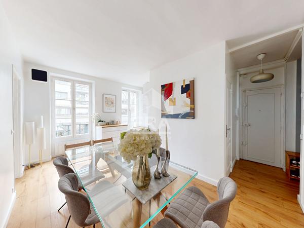 Appartement 4 pièces à vendre - Tour Eiffel - Dupleix, Paris