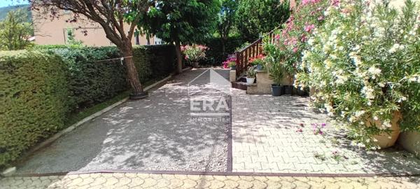 Maison  lumineuse - Plein Sud -  Jardin paysager - Proche commodités