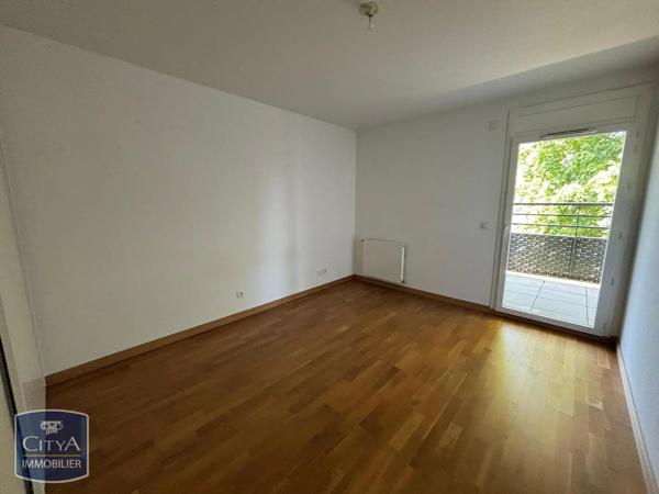 Appartement à louer 3 pièces 62.2m² Aix-les-Bains (73100)
