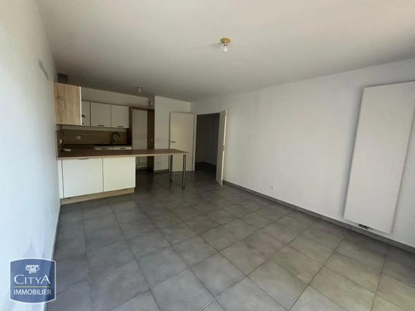 Appartement à louer 3 pièces 62.2m² Aix-les-Bains (73100)