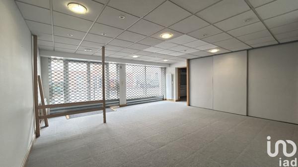 Commercial walls for sale 99 m² Pau