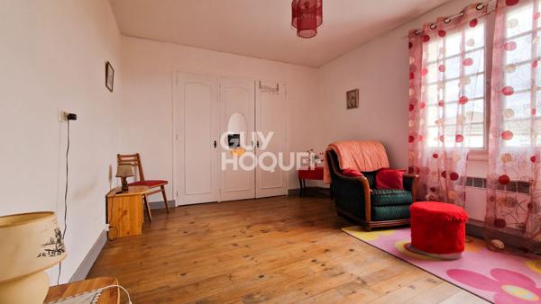 Maison Familiale Spacieuse avec Double Garage à ARVERT