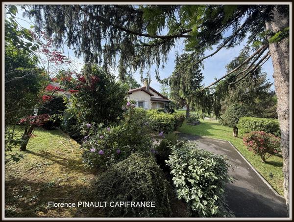Maison à vendre 7 pièces ODOS (65)
