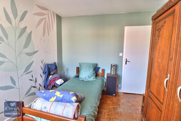 Vente appartement Unieux (42240) 3 pièces 77.98m²