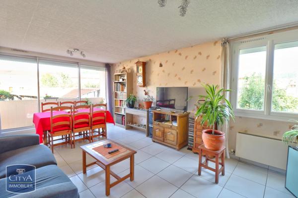 Vente appartement Unieux (42240) 3 pièces 77.98m²
