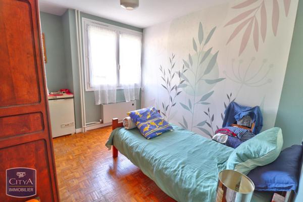 Vente appartement Unieux (42240) 3 pièces 77.98m²