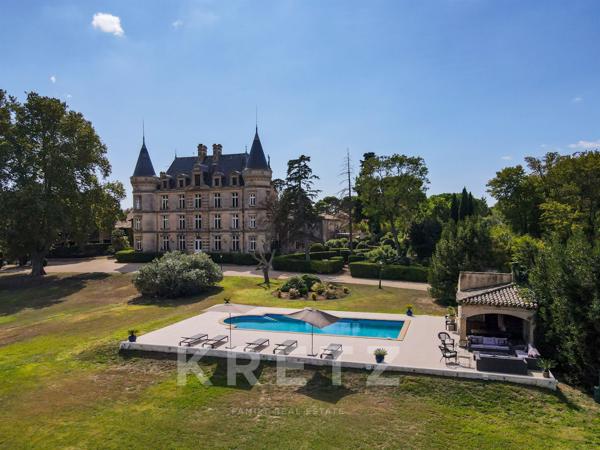 Exceptionnel château à proximité des plages