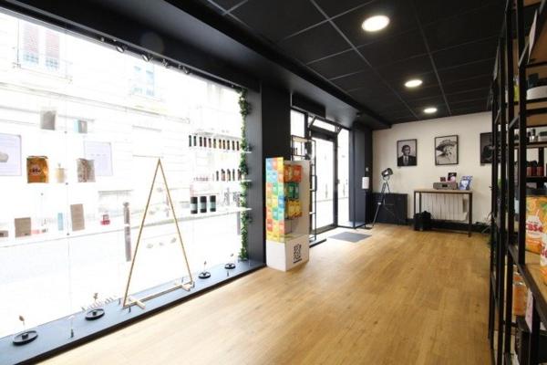 FOND DE COMMERCE CENTRE VILLE 43 M2