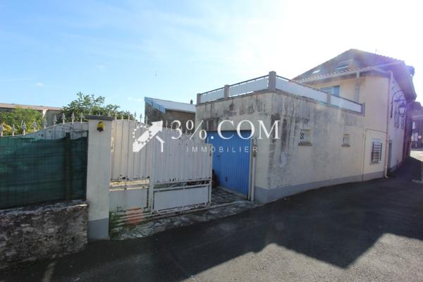 Maison
                                                                                                                                                                                                                                                                                                                        4 pièce(s)                                                                                                                                                                                                          2 chambre(s)                                                                                                                                                                                                          109  m²