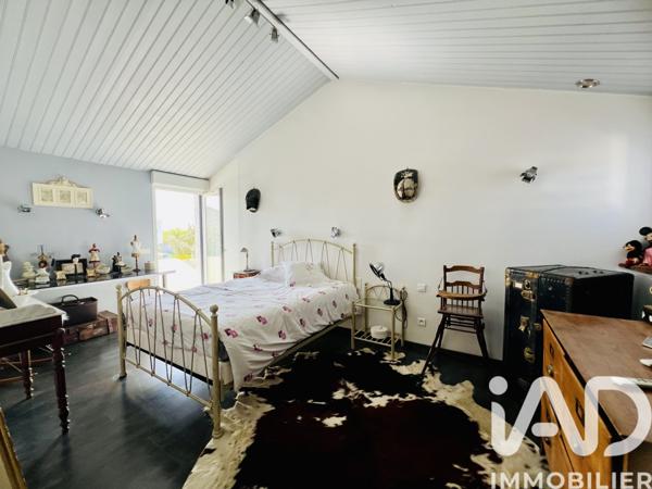 Maison à vendre 6 pièces 220 m² Dompierre-sur-Mer