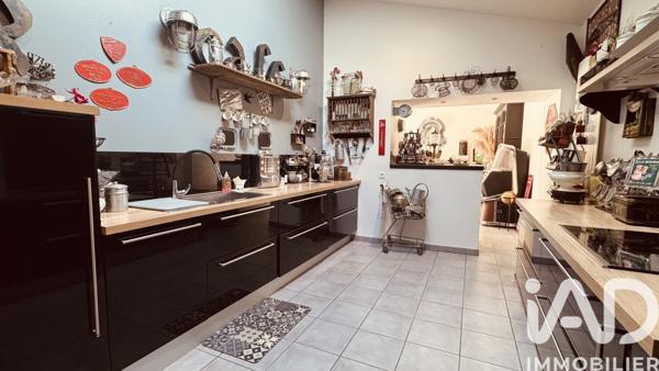 Maison à vendre 6 pièces 220 m² Dompierre-sur-Mer
